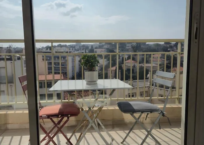 Exceptional Apartment, Sea View ,terrace * Antibes